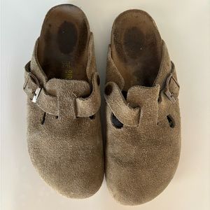 Used Birkenstock Boston Slides
